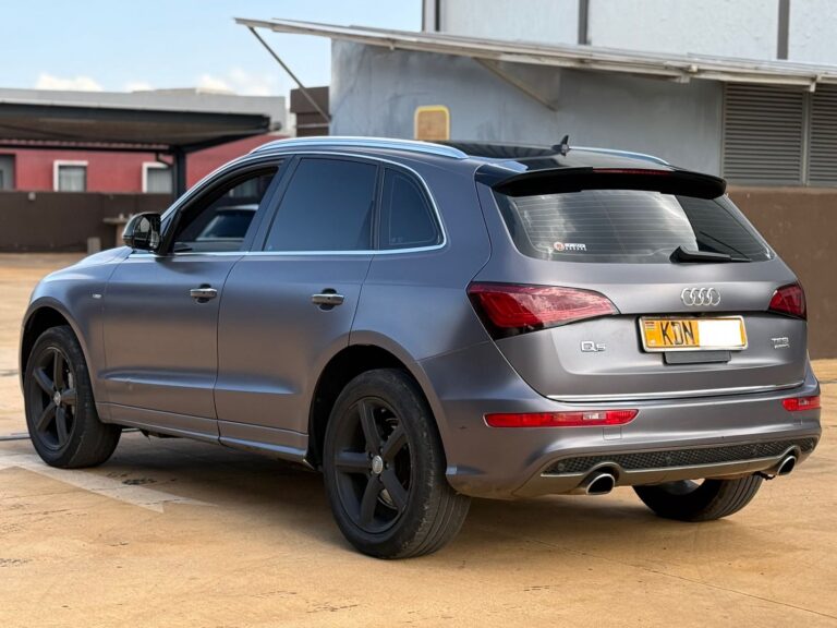 2016 Audi Q5 S-Line Quattro — photo 7