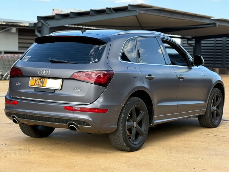 2016 Audi Q5 S-Line Quattro — photo 9