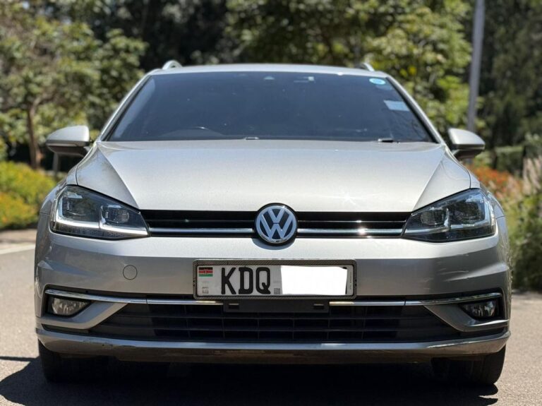2017 Volkswagen Golf Variant TSI — photo 3