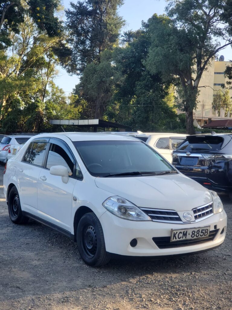 2010 Nissan Tiida