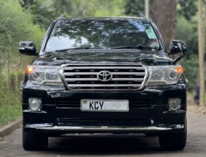 2013 Toyota Landcruiser ZX — photo 2