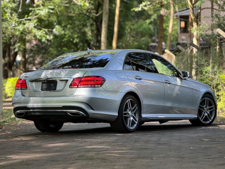 2016 Mercedes Benz E250 — photo 5