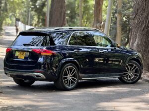 2021 Mercedes Benz GLE400D 4MATIC — photo 3