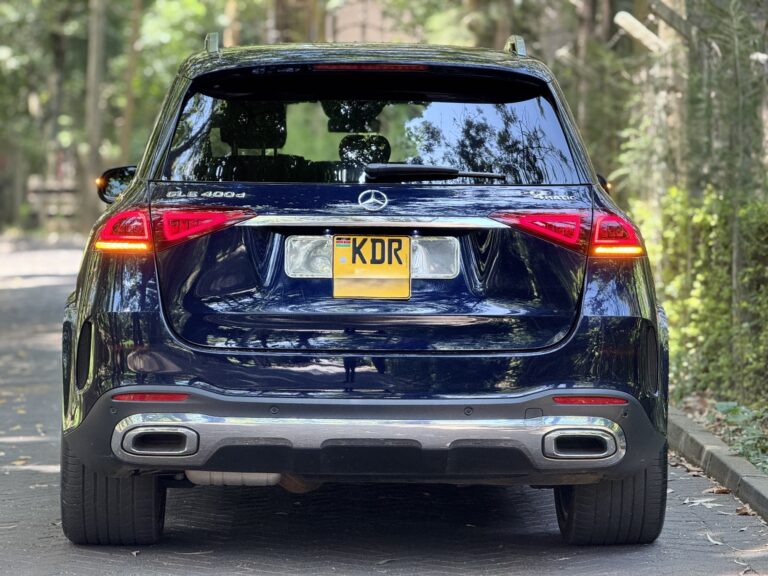 2021 Mercedes Benz GLE400D 4MATIC — photo 8