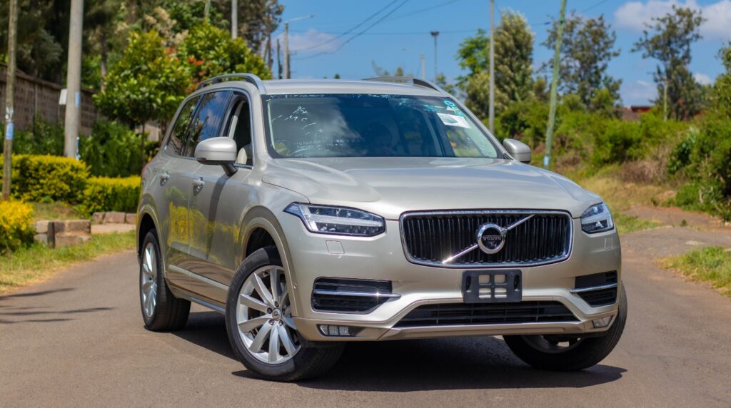 2017 Volvo XC90 T5