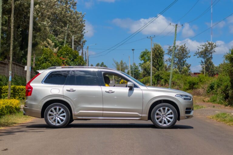 2017 Volvo XC90 T5 — photo 2