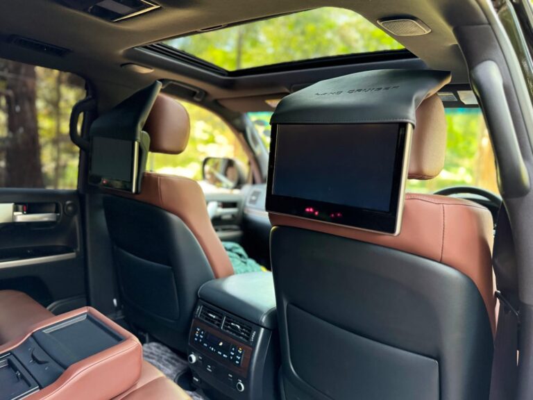 2017 Toyota Landcruiser ZX — photo 8