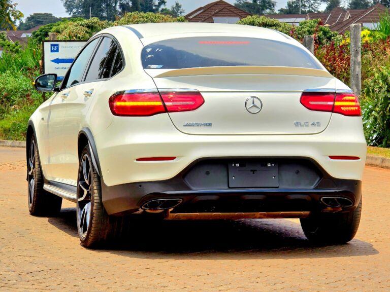 2017 Mercedes-Benz GLC43 Coupe — photo 8