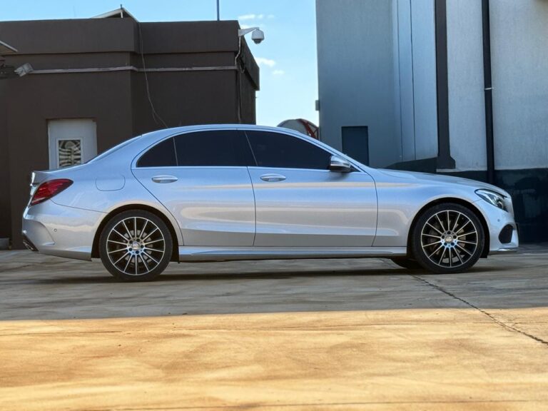 2016 Mercedes Benz C250 — photo 7
