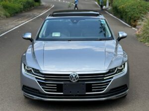 2019 Volkswagen Arteon R-Line — photo 3