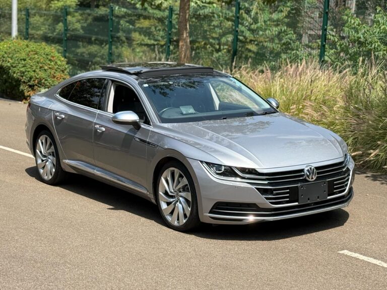 2019 Volkswagen Arteon R-Line — photo 4