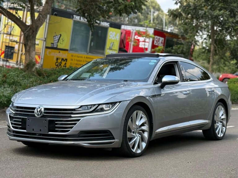 2019 Volkswagen Arteon R-Line — photo 5