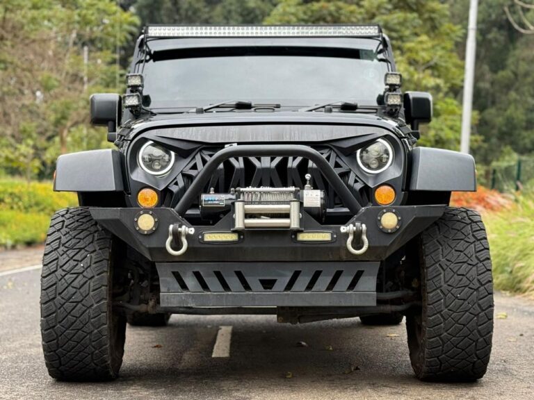 2016 Jeep Wrangler Sport Unlimited — photo 2