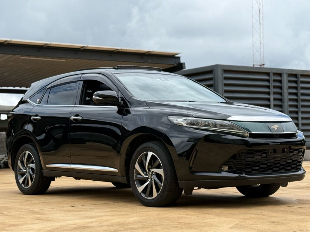Toyota Harrier Turbo