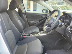 2018 Mazda Demio SkyActiv — photo 4