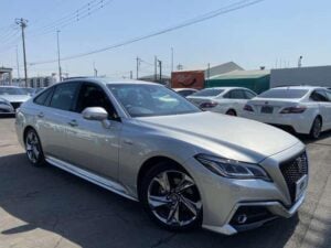 2019 Toyota Crown RS