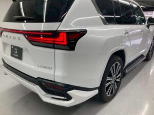 2023 Lexus LX600 — photo 4