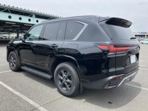 2023 Lexus LX600 — photo 2