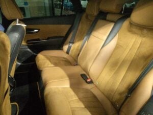 2020 Toyota Crown Hybrid — photo 3