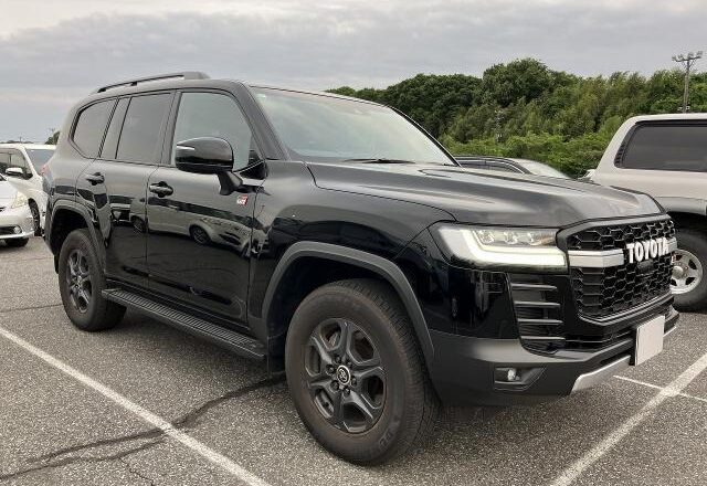 Toyota LC300 GR Sport