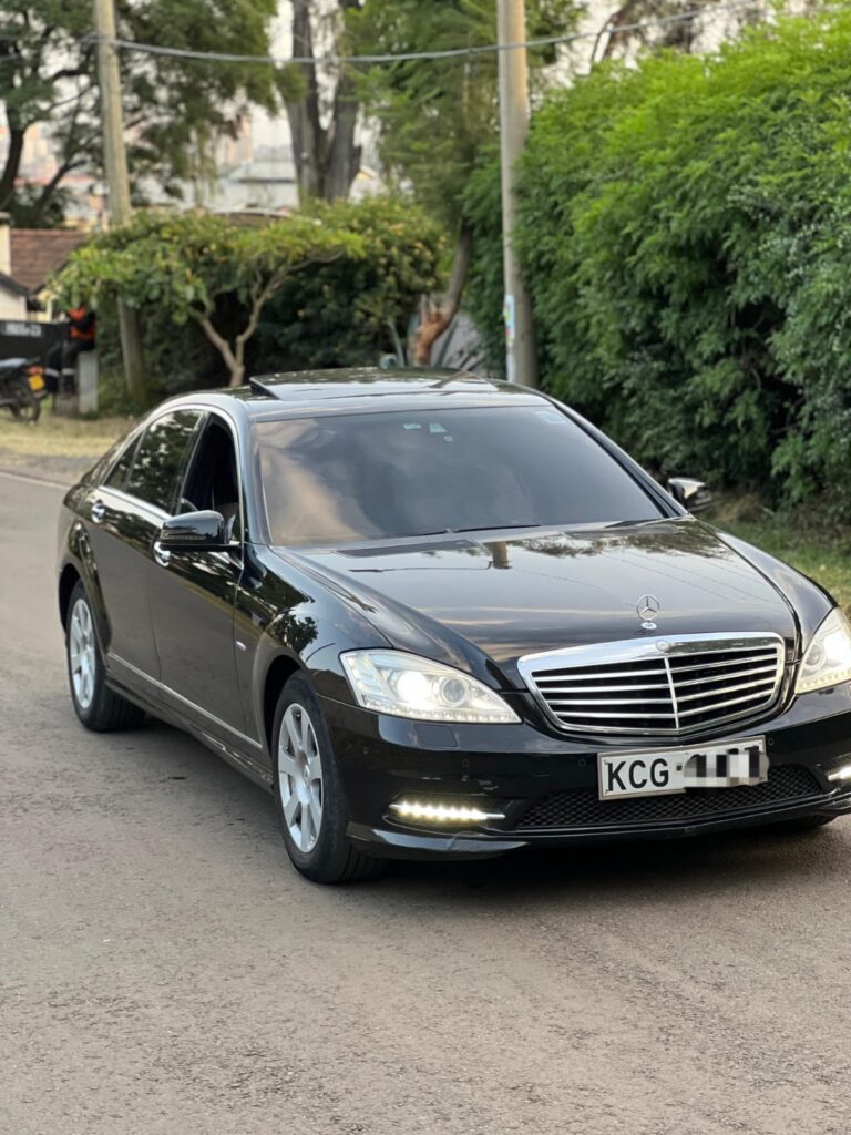 2012 Mercedes Benz S350d — photo 8