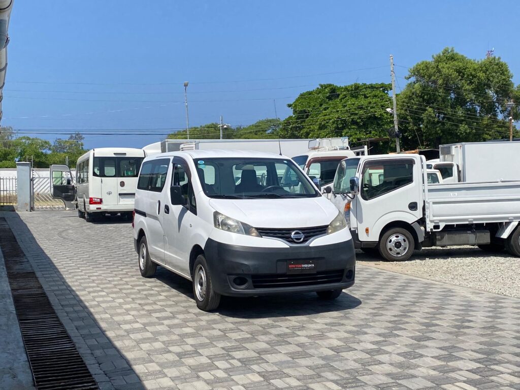 2017 Nissan NV200