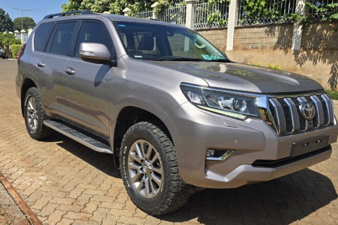 Toyota Landcruiser Prado VXL