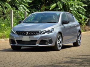 2018 Peugeot 308 GT Line — photo 4
