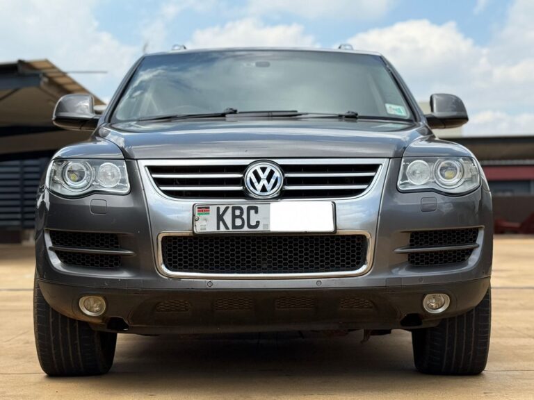 2008 Volkswagen Touareg TDI — photo 2