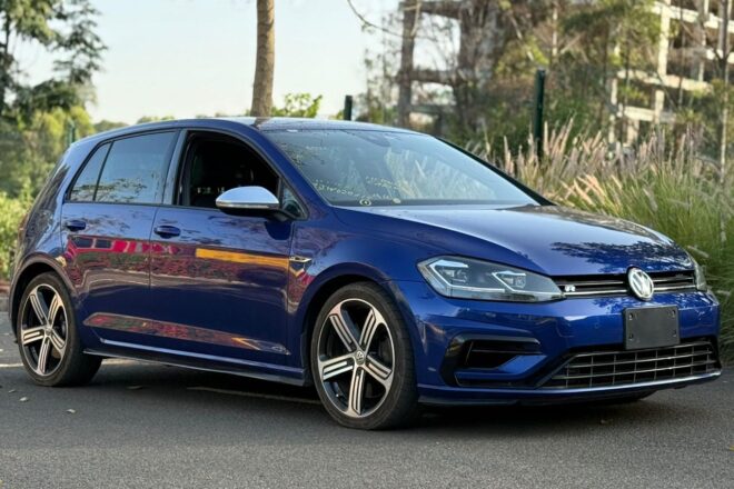 2017 Volkswagen Golf R