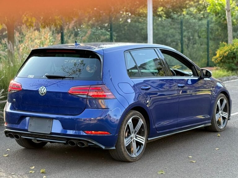 2017 Volkswagen Golf R Mk7.5 — photo 9