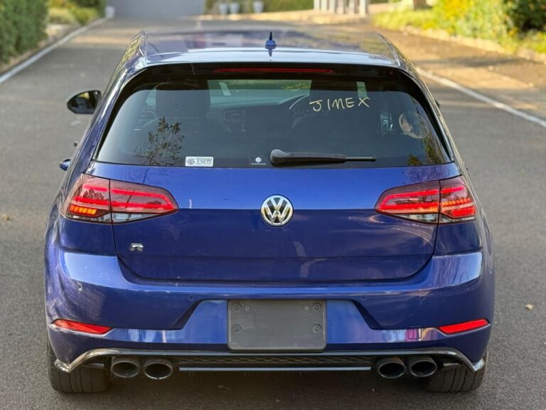 2017 Volkswagen Golf R Mk7.5 — photo 8