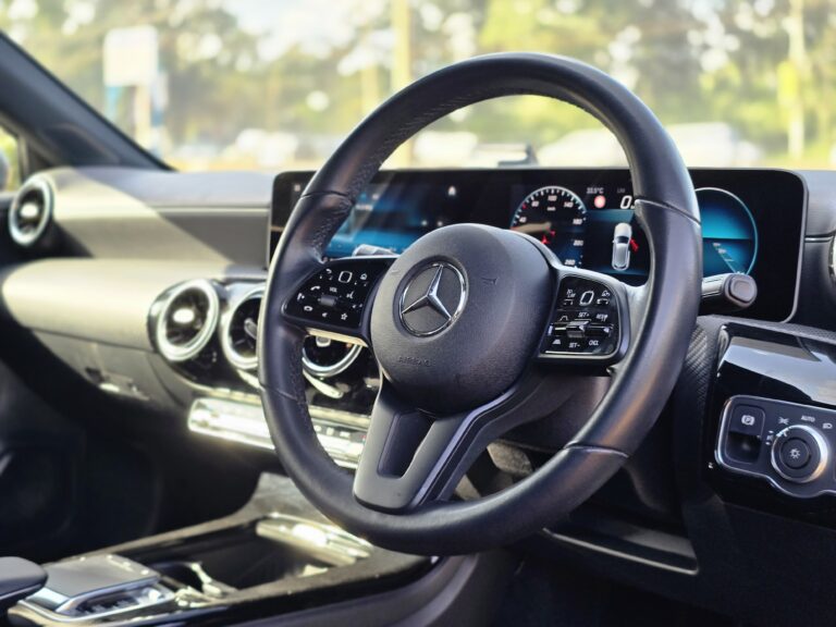 2018 Mercedes-Benz A180 — photo 3