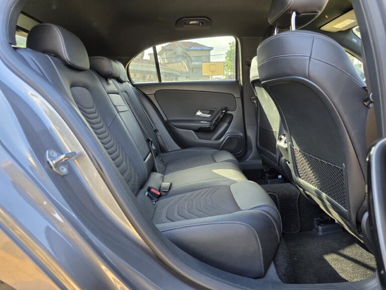 2018 Mercedes-Benz A180 — photo 6