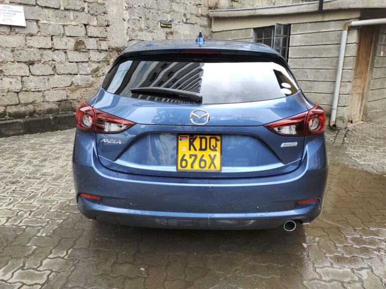 2016 Mazda Axela Petrol — photo 9
