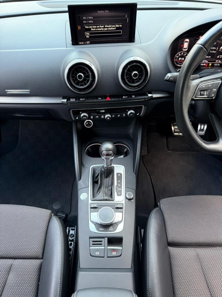 2018 Audi A3 S-Line — photo 9