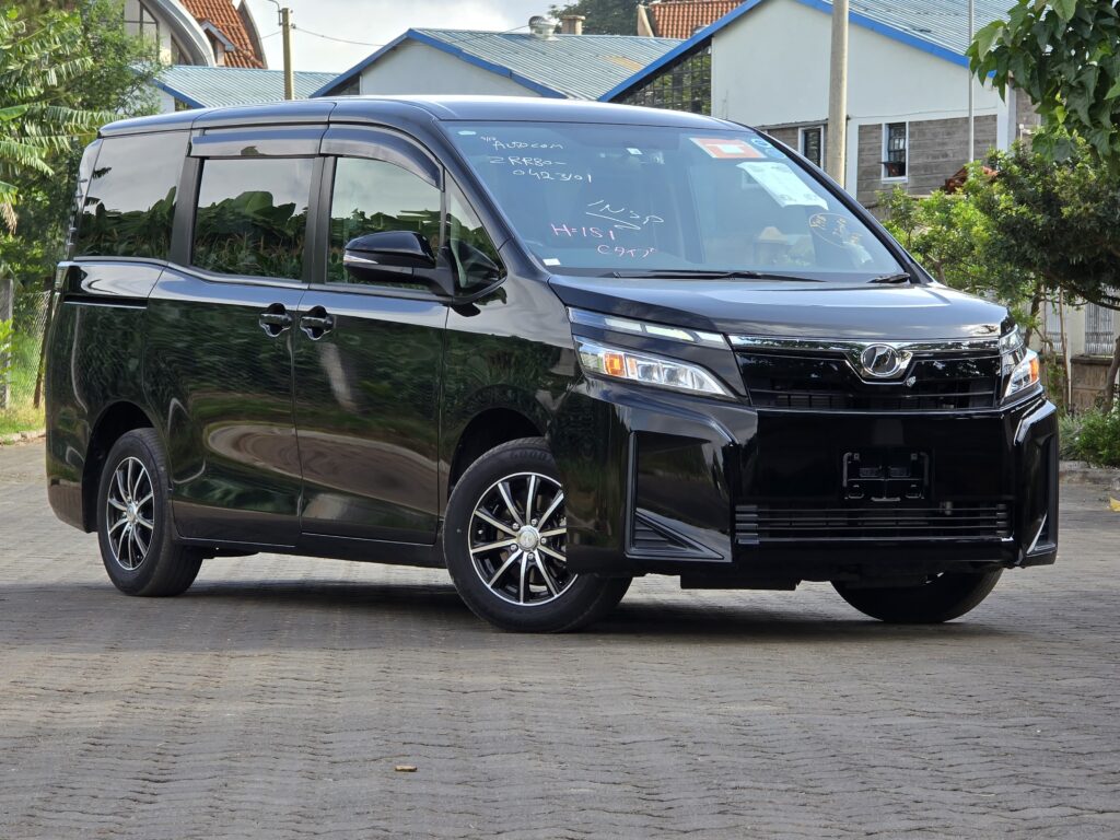 2018 Toyota Voxy