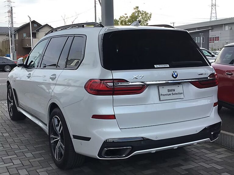 2021 BMW X7 xDrive40d — photo 3