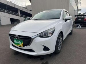2019 Mazda Demio 15S — photo 2
