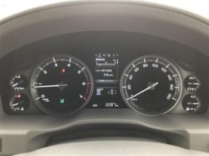 2021 Toyota Landcruiser V8 ZX — photo 4