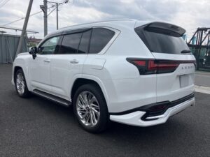 2024 Lexus LX600 — photo 3