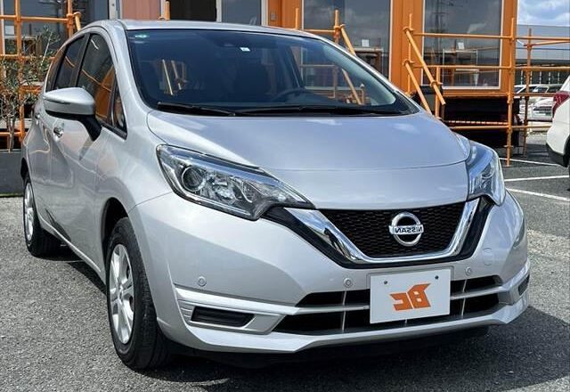 Nissan Note X