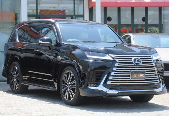 Lexus LX600 2023