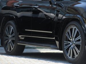 2023 Lexus LX600 — photo 4