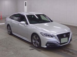 2018 Toyota Crown RS