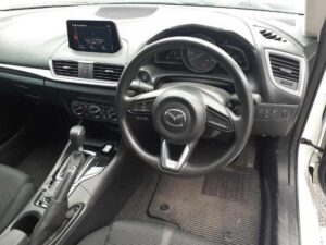 2018 Mazda Axela Sedan — photo 3