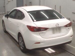 2018 Mazda Axela Sedan — photo 4