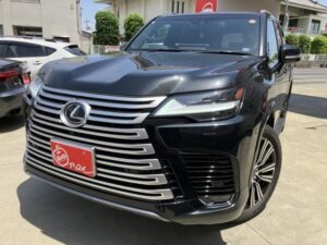 2024 Lexus LX600 — photo 2