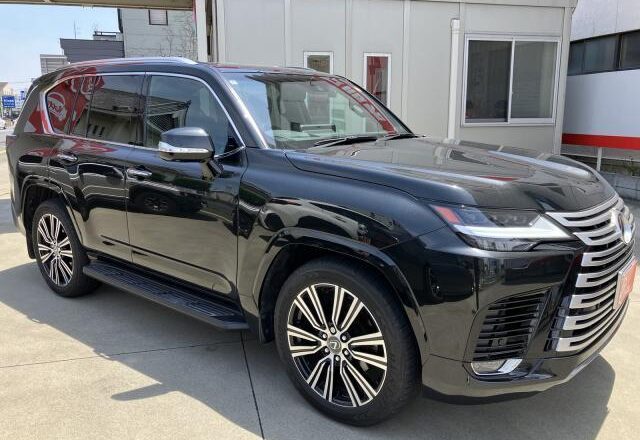 Lexus LX600 2024
