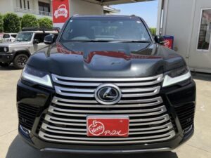 2024 Lexus LX600 — photo 3